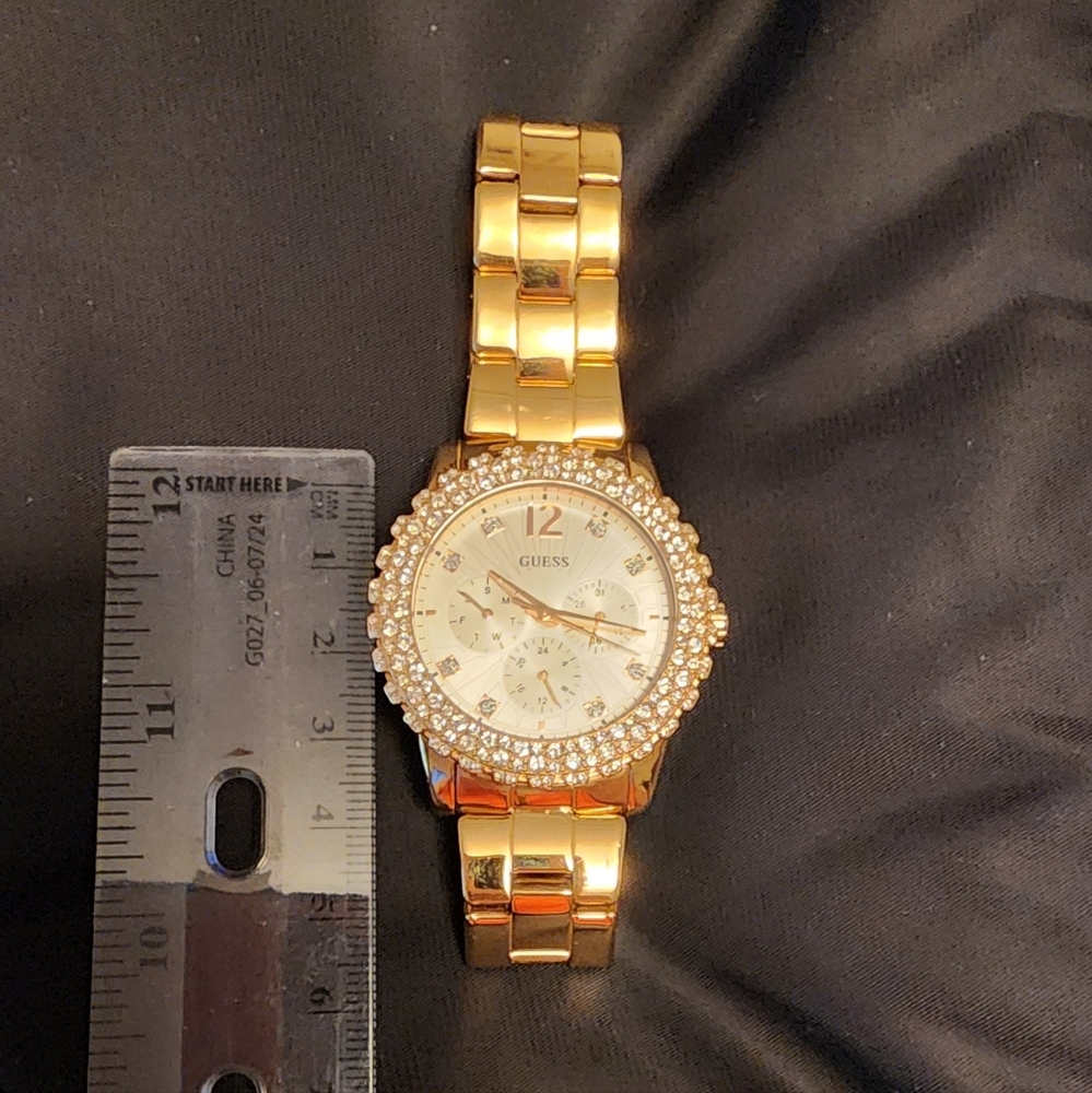 GUESS Rose-Gold Stainless Steel Women's Watch
